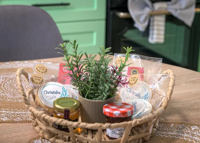 וילה Christalia *