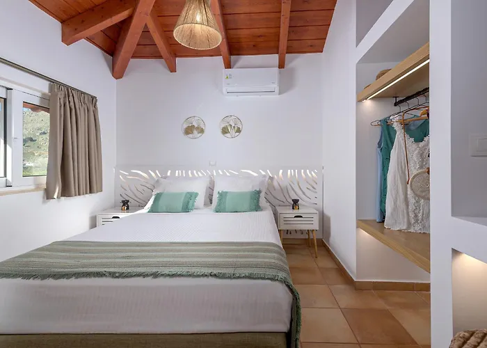 Christalia * Kolymbia